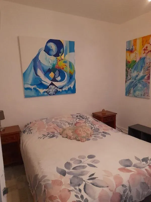 Bed & Breakfast La Chambre De Garance Et Ses Couleurs D'Art Saint-Pol-de-Leon